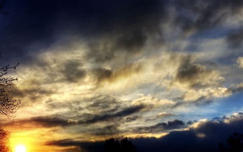 Download Mobile Wallpaper Dusk Shadows Evening Clouds Sunset