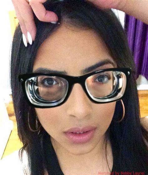 Glasses Stories And Morphs A Young Woman With 18 Diopters