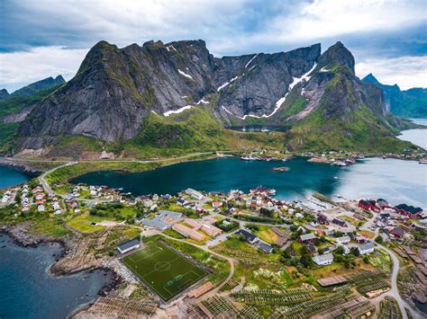 Top Things To Do Reine Lofoten Norway Sunshine Seeker