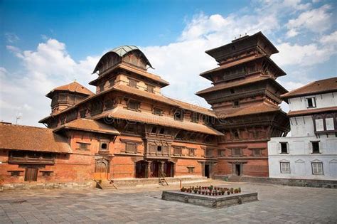 15 Most Famous Traditional Architectural Styles From Around The World