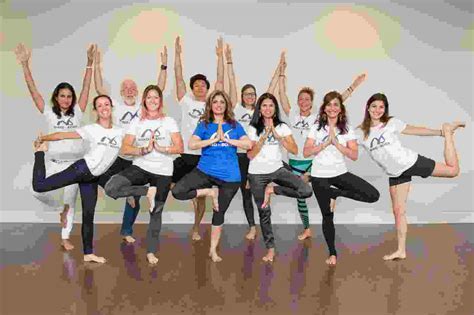 Details Group Poses Yoga Super Hot Vova Edu Vn