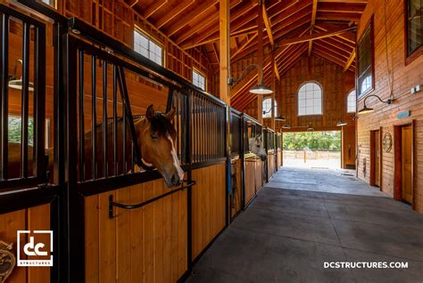 Barns and buildings photo gallery, images of barns, barn home photos, barn projects, barn interior, barn exterior. Horse Barn Kits - DC Structures