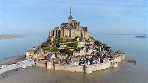 La ville fut également le théâtre de grandes histoires maritimes. Le Mont-Saint-Michel à la télévision sur Arte samedi 23 ...