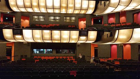 Standardsortierung aktuellste zuerst geringster preis zuerst höchster preis zuerst kleinste fläche zuerst größte fläche zuerst entfernung aufsteigend. Stage Tec AVATUS für das Staatstheater Mainz | EventElevator