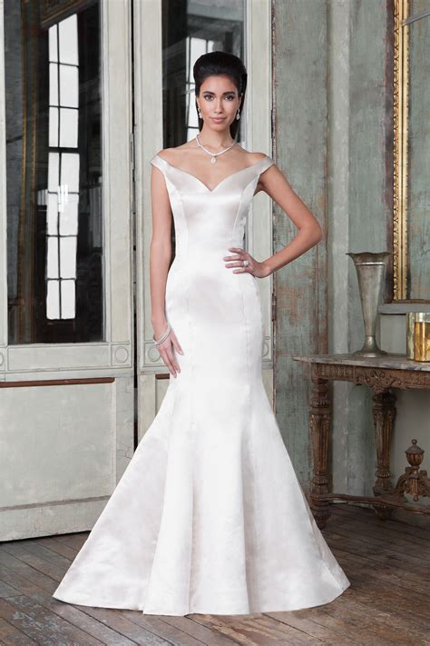 Style 9804 Silk Cotton Satin Fit And Flare Bridal Gown Justin Alexander Signature Wedding