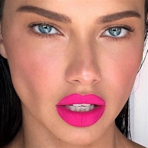 Neon Lips Pink Lips 80s Makeup Looks Magenta Bright Eyeshadow