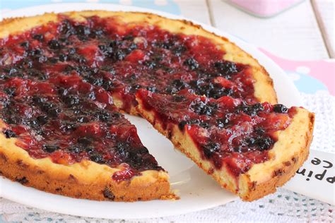Crostata senza impasto lamponi e cioccolato bianco | ricetta crostata furba