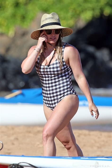Hilary Duff On The Beach In Hawaii August Popsugar Celebrity Photo