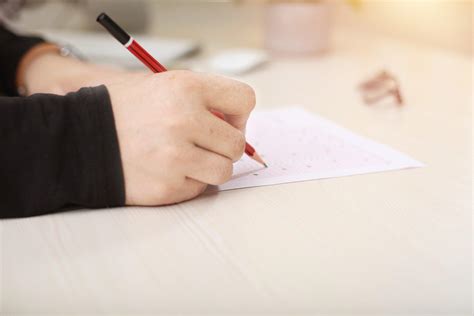 Informacje o maturze, egzaminach maturalnych. Matura 2021 z matematyki łatwiejsza. Tego na pewno nie ...