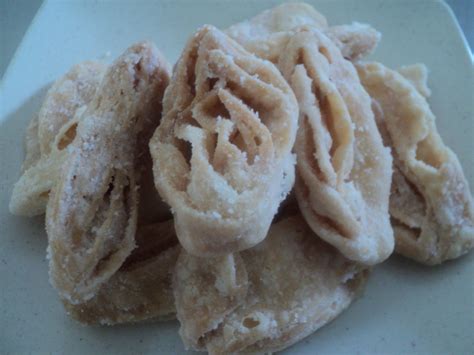 Berbagi cara mudah menanam lidah buaya beserta perawatanya lengkap. Kuih Tiram Ranggup Simple | Koleksi Resepi Emak