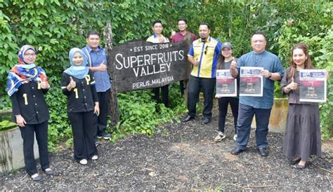 Umno, pas, pkr, dap, mca, barisan nasional, mic kerajaan dijangka dibubarkan hari ini dan kabinet akan dibentuk dalam tempoh 24 jam, kata seorang pegawai kanan di sini kepada afp. Selamat kembali akhbar ulung Utusan Malaysia - Raja Muda ...