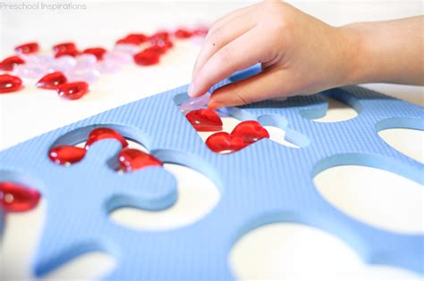 Valentine Hearts Number Recognition Activity Preschool Inspirations