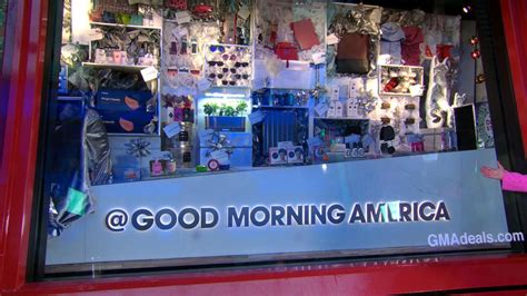 'GMA' reveals Deals and Steals holiday window - Good Morning America