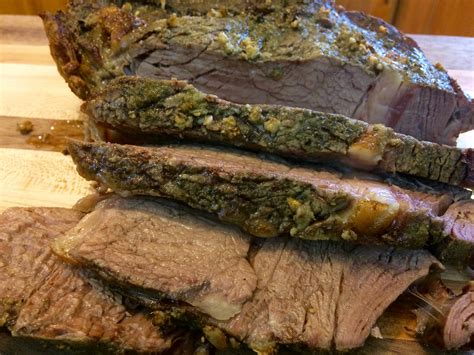 Prime rib is truly one of the best foods that we humans get the privilege to eat. Prime Rib Roast Dinner with Yorkshire Pudding - Bonita's ...