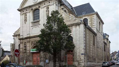 Sacerdote Acusado De Abuso Sexual Se Suicid En Una Iglesia En Francia Cooperativa Cl