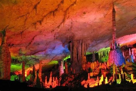 Huanglong Dong 黄龙洞 Or Yellow Dragon Cave In Zhangjiajie Hunan China