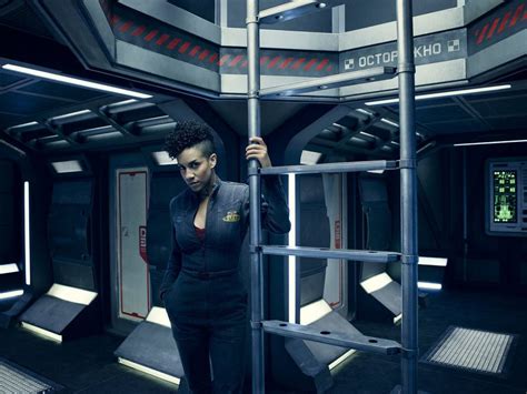 20 chic pixie haircuts for short hair. Dominique Tipper in The Expanse (2015) | Textured hair ...