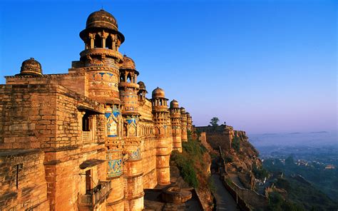 Top 20 Travel Destinations To Visit In Madhya Pradesh