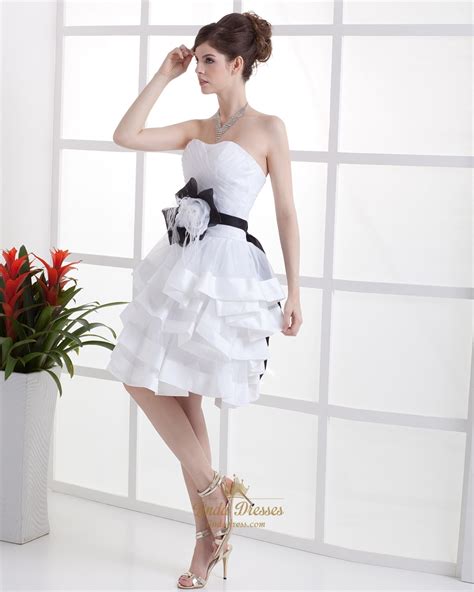 Tender short wedding dress in romantic style. Elegant White Strapless Short Layered Wedding Dress With ...