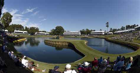 Players Championship 17th Hole At Tpc Sawgrass Is Make Or Break