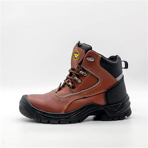 Looking for shoes in malaysia? TORNADO - Safety Shoes Brand In Malaysia - BOXTER