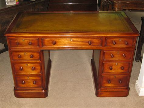 Fine Quality Hand Made Victorian Style Reproduction Pedestal Desk