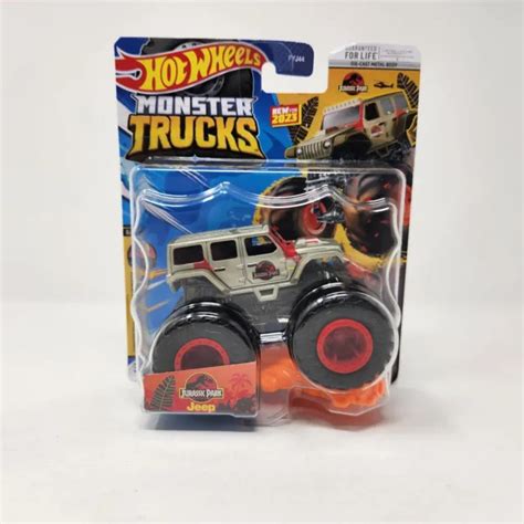 Hot Wheels Monster Trucks Jurassic Park Jeep 2023 Freestyle Wreckers 6