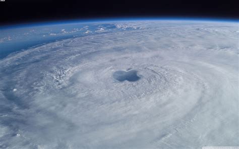 Hurricane Wallpaper 75 Images