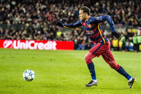 01:44 50% i was a hooligan in chernigov! Neymar Wallpapers Images Photos Pictures Backgrounds