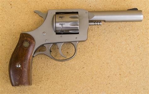 Nef Model R92 9 Shot Double Action Revolver Wholster 22 Lr For Sale