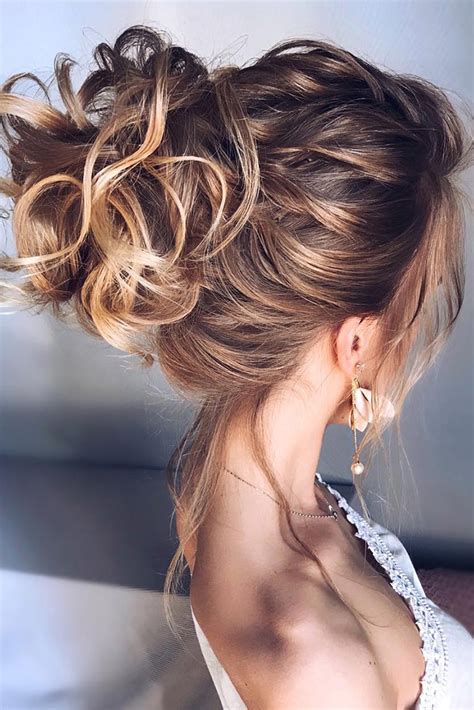 Home » bridal makeup & beauty » hair styles. 50 Awesome Curly Wedding Hairstyles 2019 | Long Wedding Hair