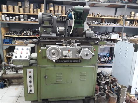 121 просмотр 5 месяцев назад. RETIFICA CILINDRICA MARCA SANCHES BLANES MODELO RU-350 ...