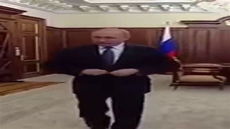 Фуга тв, мемы, пятерка, майнкрафт, широкий путин идет но он всегда в кадре, putin walking meme, 5opka, обама, зеленский, трамп, пятёрка, мем путин. Широкий Путин идёт 2 минуты! Мем 2020 - YouTube