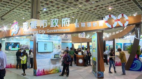 美国某城市采用了智能井盖结合 ibm 的智慧城市平台，提前应对强降雨天气对市民的影响。 该城市部署了 44 个智能井盖，每 5 分钟这些井盖就往运营平台发送一次数据，其中包括水位、水流速和水温。 智慧城市展登場 高雄打造智慧生活｜東森新聞