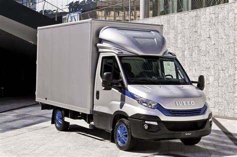 Iveco daily van 2016 video review autoebid. Iveco launches new Daily Blue Power van family | Parkers