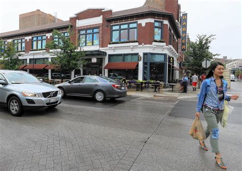 Hyde park is a neighborhood in chicago. Hyde Park's retail revival is on a roll - Chicago Tribune