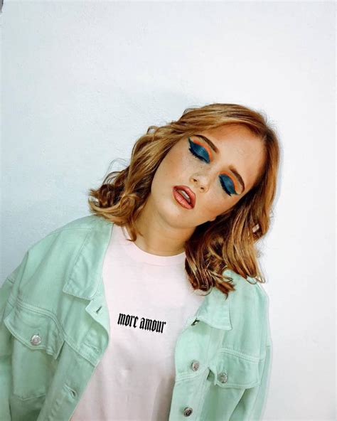 Maria carolina martinez deslandes (born august 27, 1991), known as carolina deslandes, is a portuguese singer and songwriter. Carolina Deslandes: "Não estou preparada para ficar sem ...