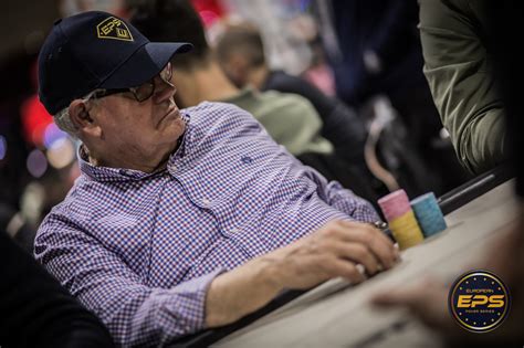Gerencia de comunicaciones y asuntos corporativos. European Poker Series Estoril: Vicente Gargallo y Berto ...