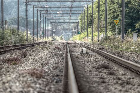 Fotografía Del Ferrocarril Del Tren Rieles Ferroviarios Vías