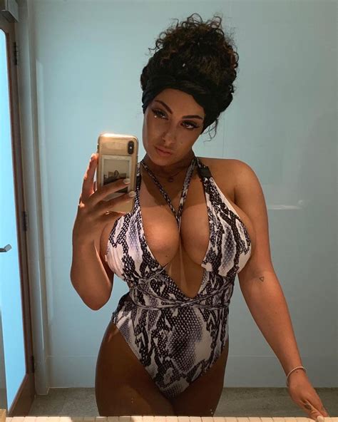 Fiona Siciliano Mirror Selfie Porn Pic Eporner