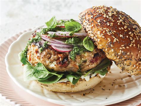 Recipe Turkey Burgers With Pumpkin Seed Pesto Best Health Canada