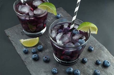 Frozen drinks made with malibu rum 20. Martina Made With Malibu Rum - Malibu rum with coconut liqueur is required for the summer season ...