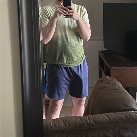 Gym Shorts Big Dick Bulge Scrolller