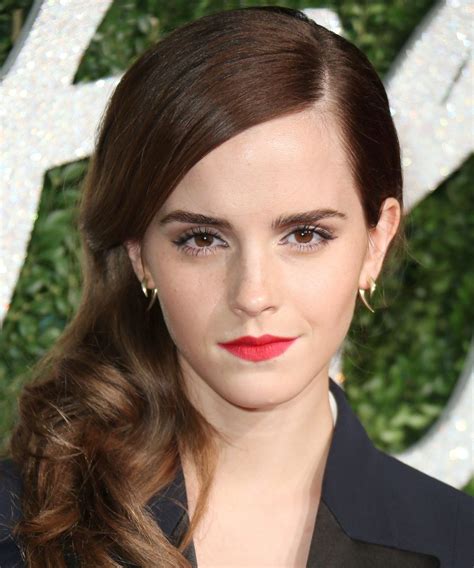 Red Lipsticks Hermione Granger Emma Watson Infected Ingrown Hair