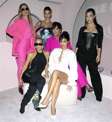The Kardashians Step Out For Kylie Jenners Cosmetics Launch