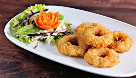 Kentang dapat kamu jadikan alternatif pengganti nasi, untuk pemenuhan karbohidratmu. 6 Kreasi Resep Donat Kentang yang Empuk dan Sehat