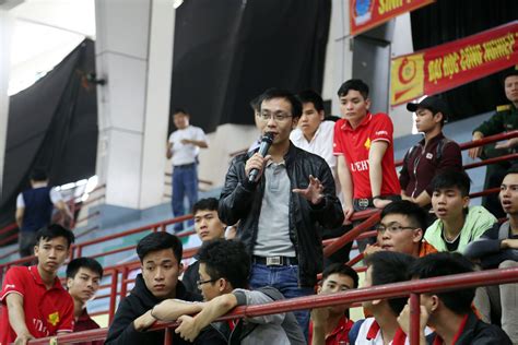 Tôi đi làm 2 năm nay cũng méo bị giảm lương, tôi thất đức quá. 57 đội tuyển sẽ tranh tài tại Robocon Việt Nam 2017 khu ...
