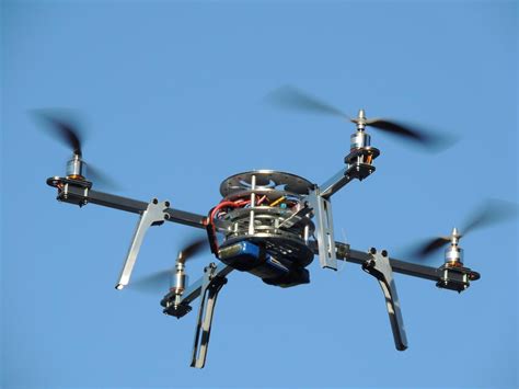 Un Mondo Di Robot La Straordinaria Potenza Del Drone Quadcopter