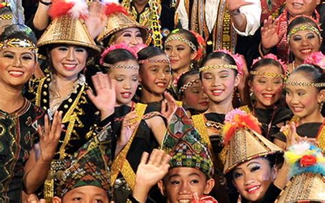 We also translate dusun to and from any other world language. Whither the KDM community in Sabah? | Free Malaysia Today ...