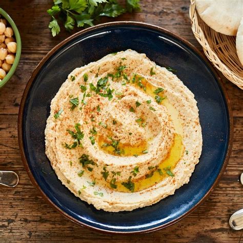 A Dietitian Explains How to Eat Hummus Without Sabotaging ...